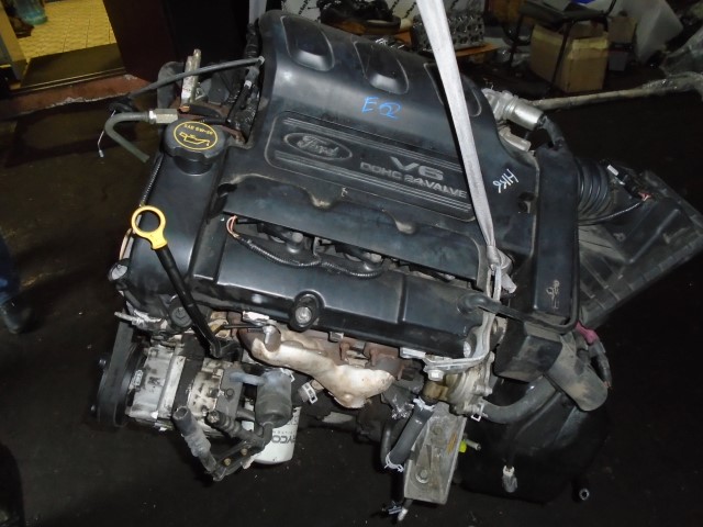 Двигатель контрактный AJ - Ford
